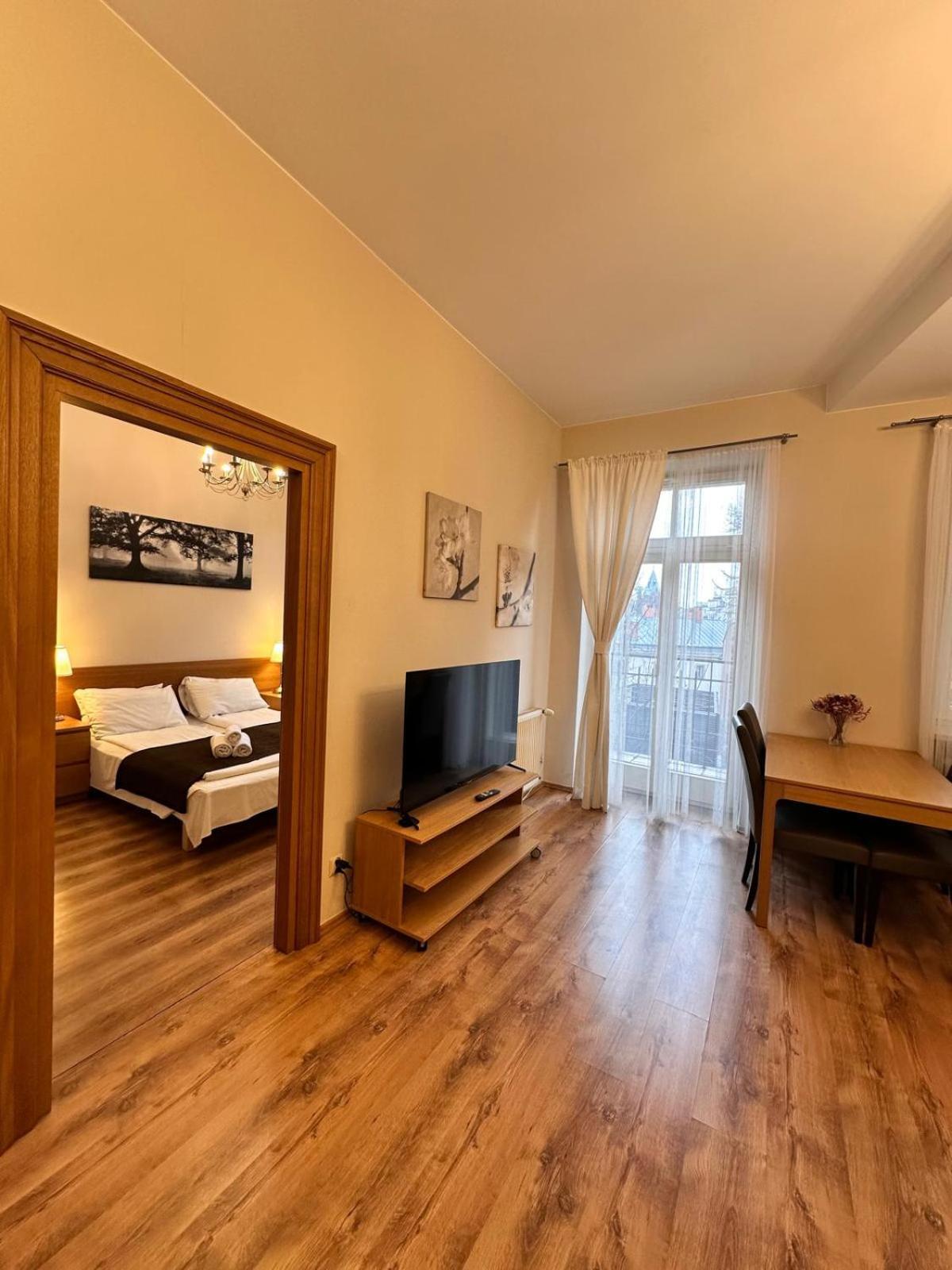 Mikolajska Apartments With Lift Krakow Ngoại thất bức ảnh